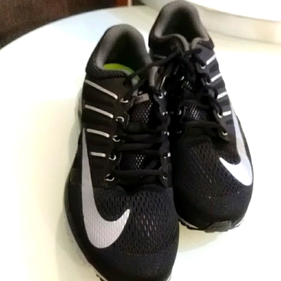 Nike Other - Nike Air Max Excellerate 4